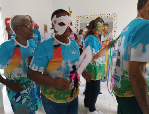 TURMA DA MELHOR IDADE DA SEMAS PARTICIPA DO BAILINHO DE CARNAVAL DA ADRA